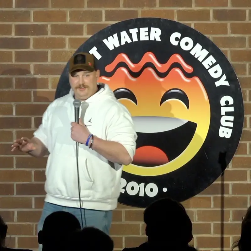 Dean Helliwell at Hot Water Comedy Club