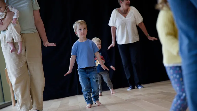 Summer Term: Parents and Wobblers (Wednesdays) à Malvern Theatres