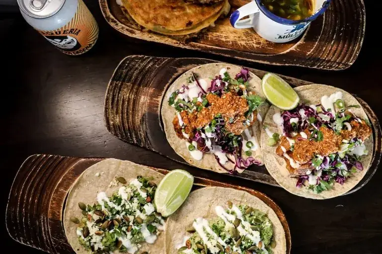 La Taqueria Mexican Pop-Up (Early Sitting) en The Court House