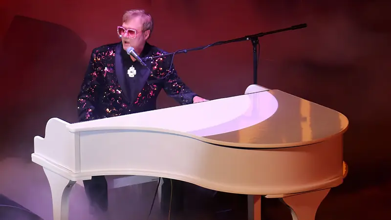 Still Standing: A Tribute to Elton John en House of Blues Orlando