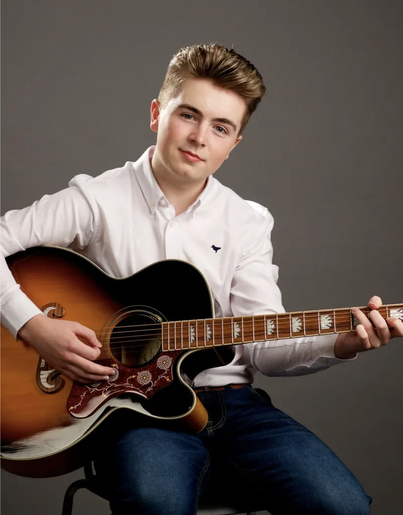 Owen Mac - Live in Concert