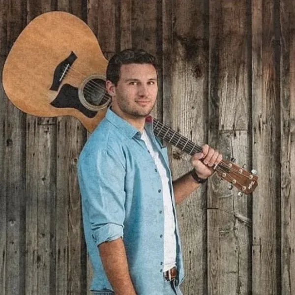 Travis Dolter LIVE @ Whiskey Rose