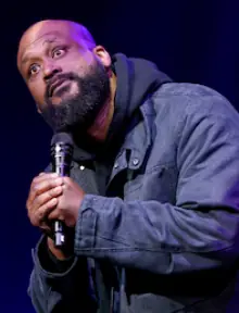 Helium Presents: Sydney Castillo à Helium Comedy Club — St. Louis