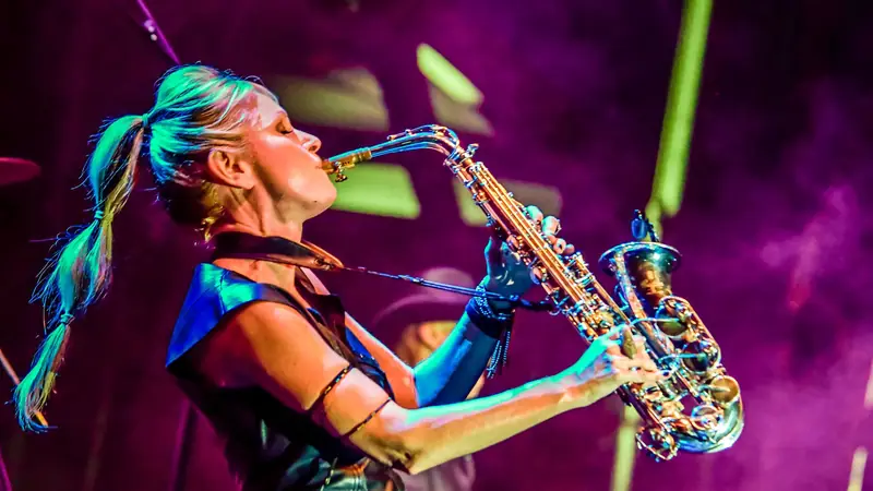 Mindi Abair at Ludlow Garage Cincinnati