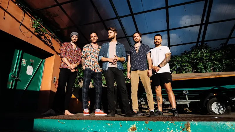 Hands Like Houses