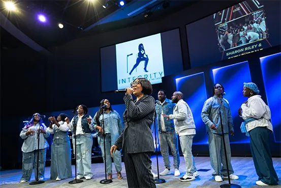 Sharon Riley & Faith Chorale 35th Anniversary Tour à River Run Centre