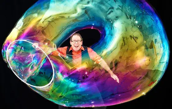 The Amazing Bubble Man