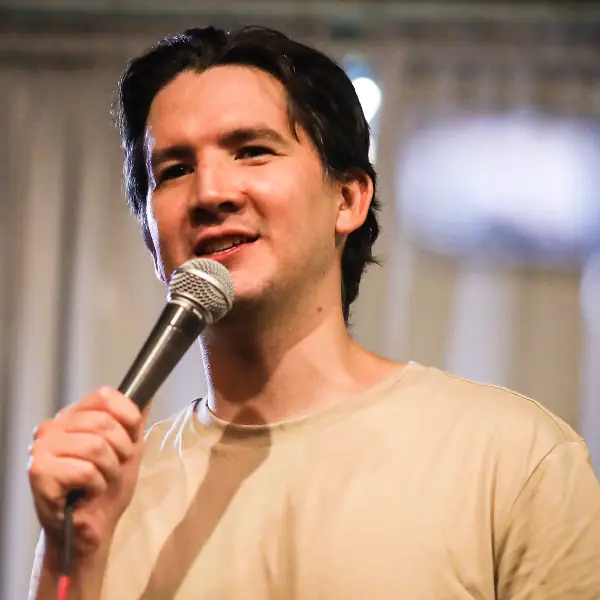 Santi Espinosa: Me Time (English/Spanish Show)