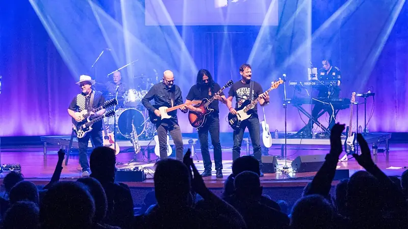 Take It To the Limit - a Celebration of the Eagles à Abraham Chavez Theatre
