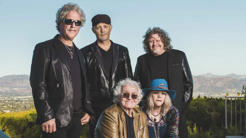 JEFFERSON STARSHIP: RUNAWAY TOUR WSG: ATLANTA RHYTHM SECTION, FIREFALL, & ORLEANS at Aretha Franklin Amphitheatre