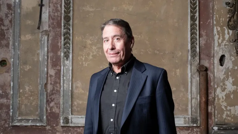Jools Holland & his Rhythm & Blues Orchestra