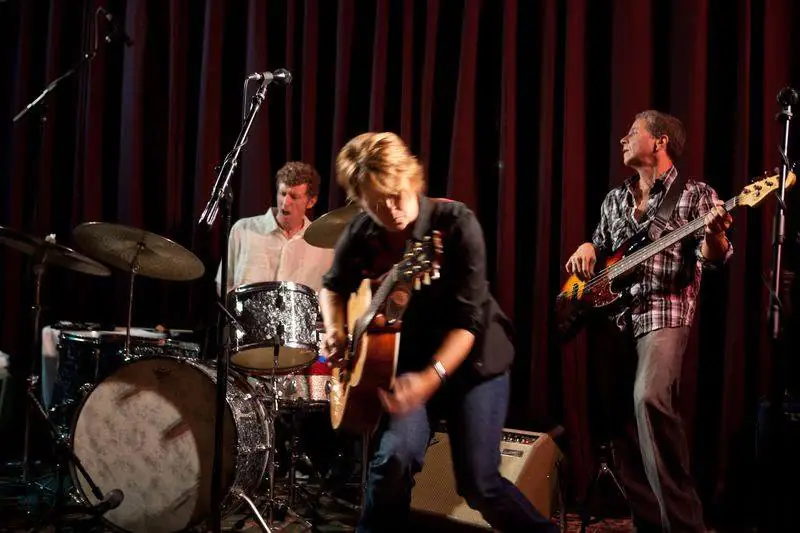 Becky Chace & the Silver Linings / DJ Nick Bishop en Myrtle