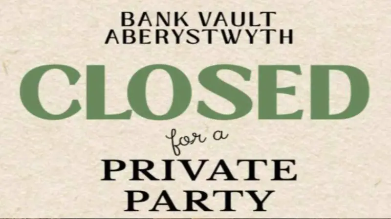 Closed for private hire à Bank Vault