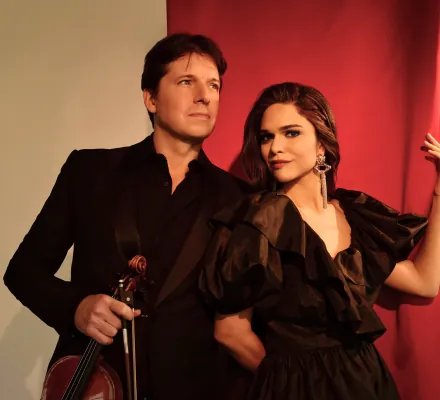 Joshua Bell, violin, and Larisa Martínez, soprano: Voice and the Violin