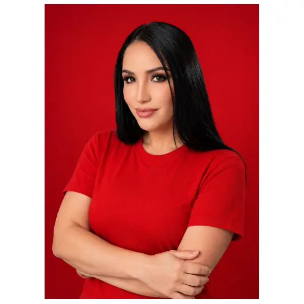 Luz Pazos at Miami Improv Comedy Club
