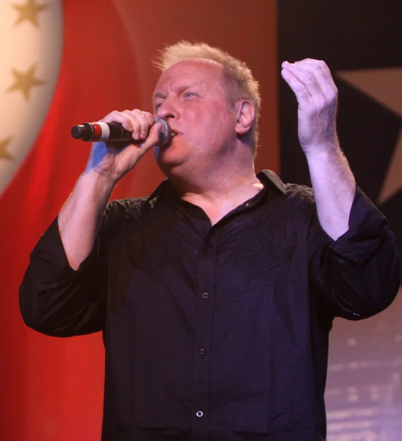 Collin Raye at Five Flags Center