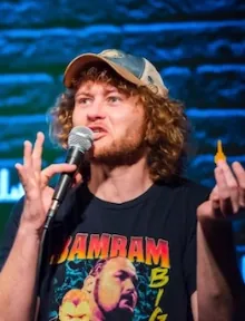 Special Event: Casey Rocket à Helium Comedy Club — St. Louis