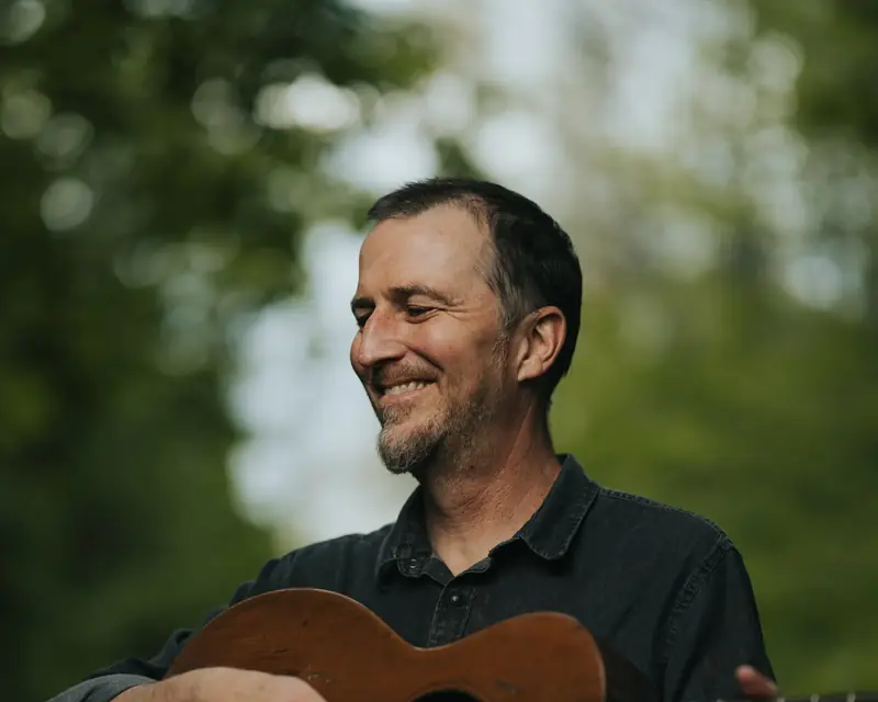Peter Mulvey & Friends à The Cedar Cultural Center