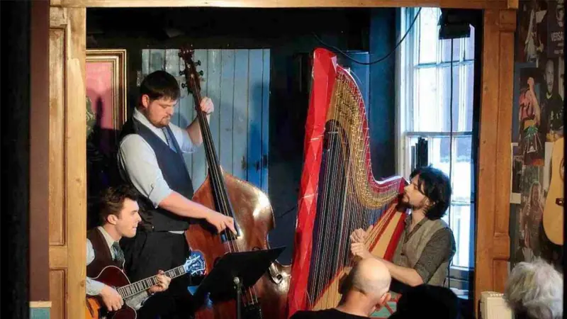 The Ben Creighton Griffiths Jazz Trio à Bank Vault