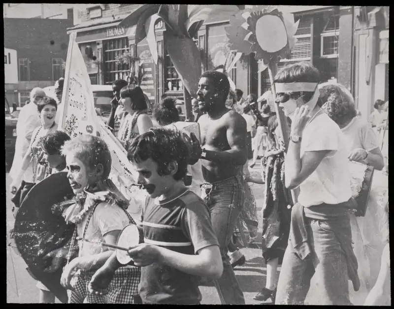 Material Histories – Procession at Oxford House