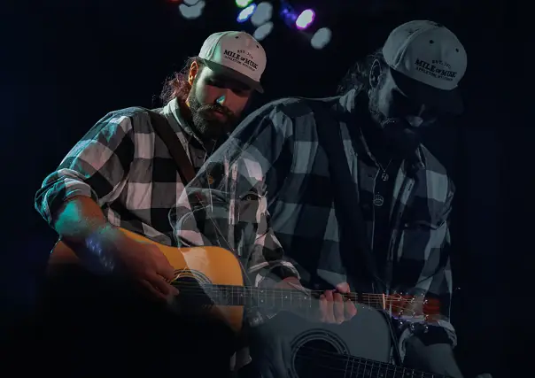 Featuring Sam Ness & The Other Natural Flavors en Gibson Community Music Hall
