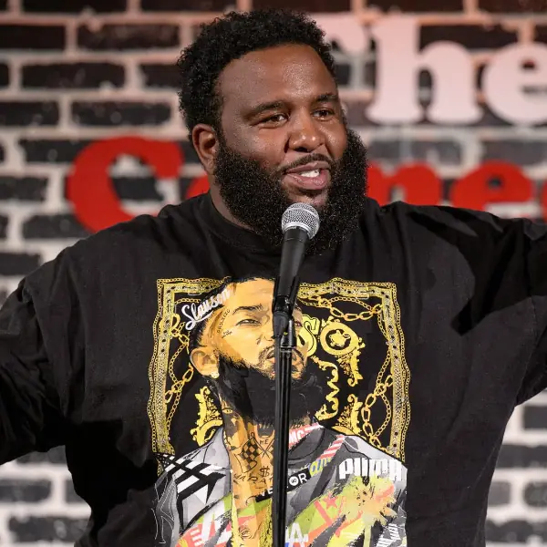 Ace à The Comedy Club of Lawrence