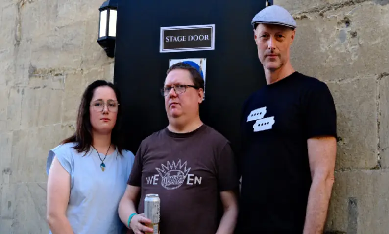 Parental Guidance, Acoustic in the Theatre Upstairs en The Mission Theatre