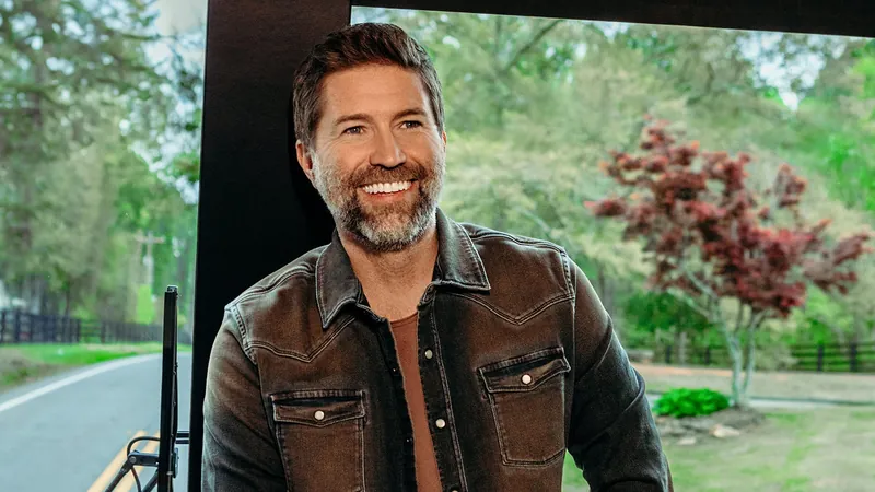 Josh Turner at The Palace Theatre Albany