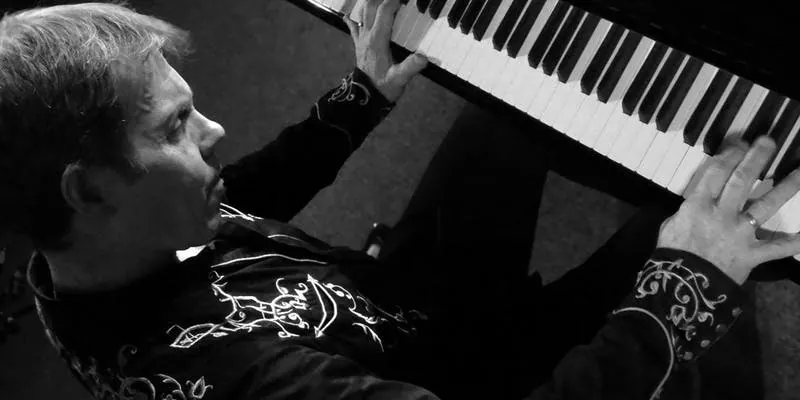 Don GriffithPIANO FRIDAYS