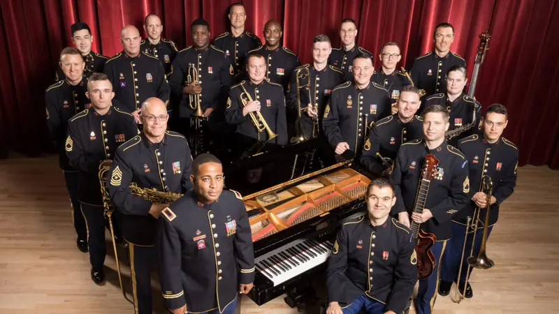 The Jazz Ambassadors of The United States Army Field Band en The Music Hall