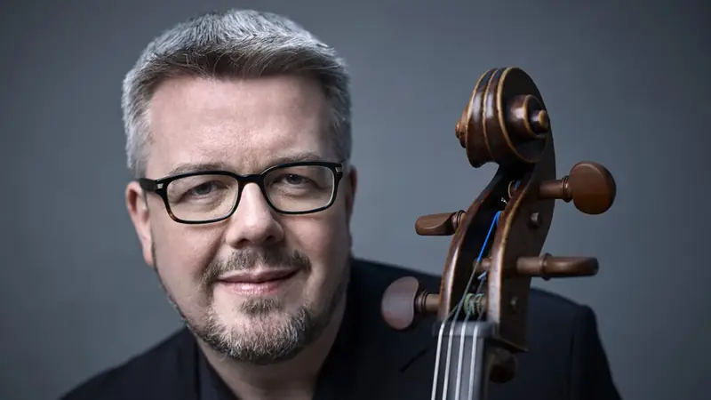 GOLDBERG VARIATIONS FOR TRIO