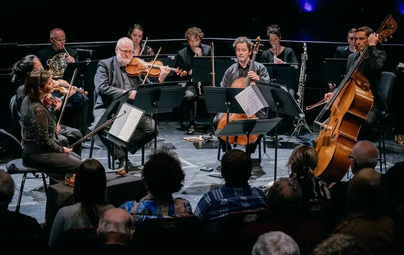 Holst, Brahms and Spohr en The Glasshouse