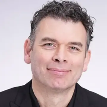 Chris Lumb at Hot Water Comedy Club