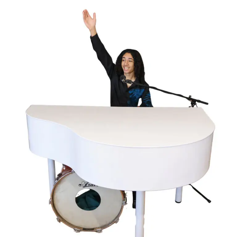 Dylan Wigley’s Piano show