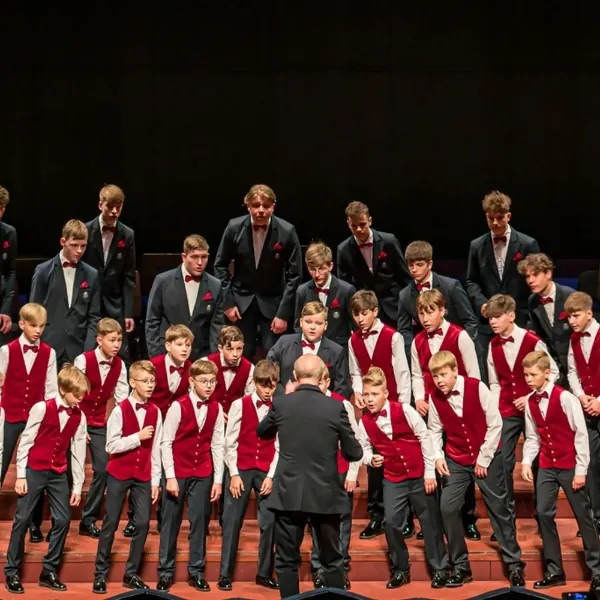 Boys’ Choir “Dagilėlis” from Lithuania à St. Mark's Church