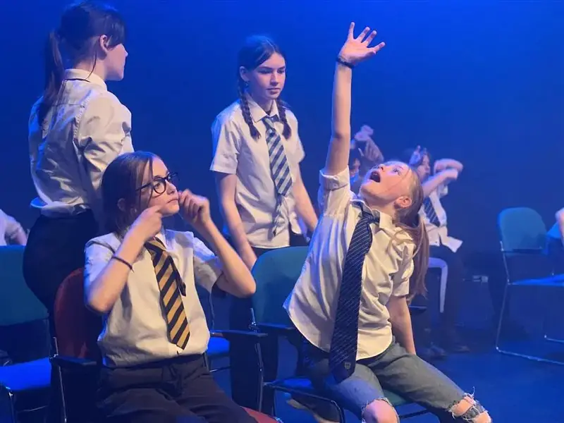 M: YT Junior (P7 – S2) Autumn Term