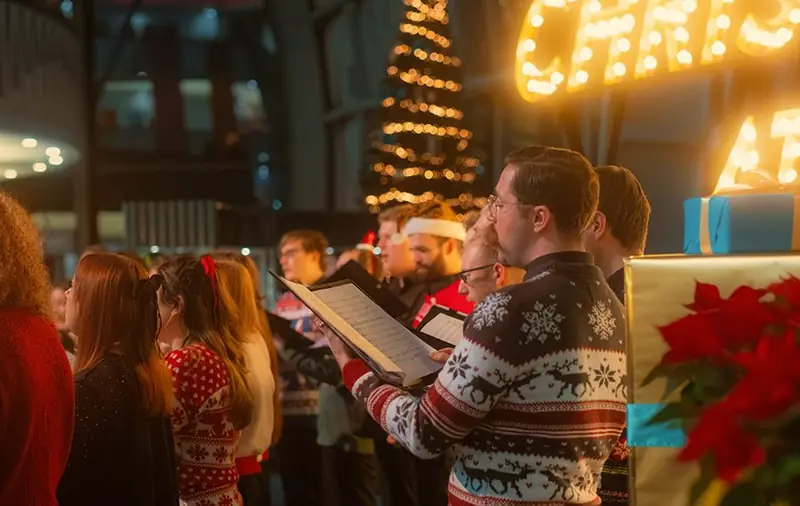 Xmas Ukes and Singing en The Glasshouse