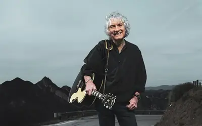 Albert Lee