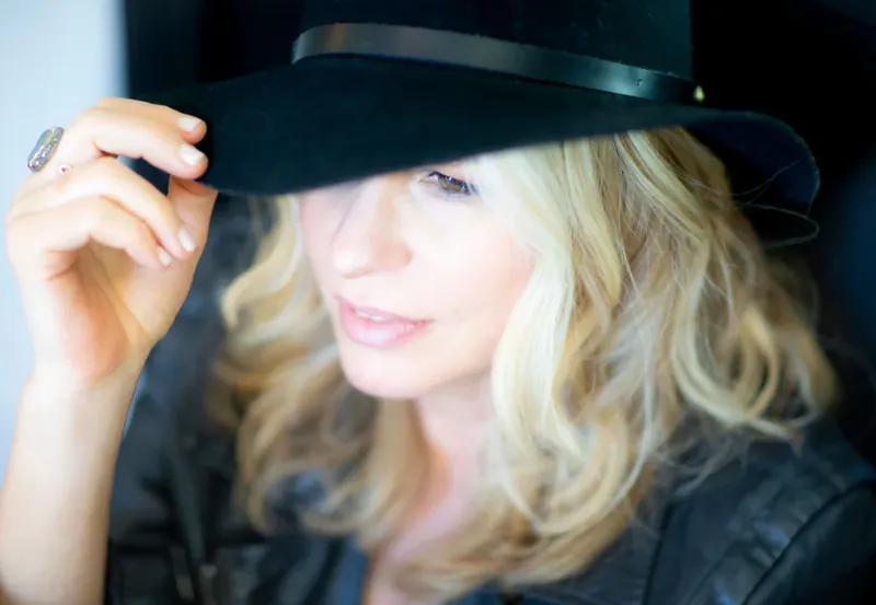 Vonda Shepard