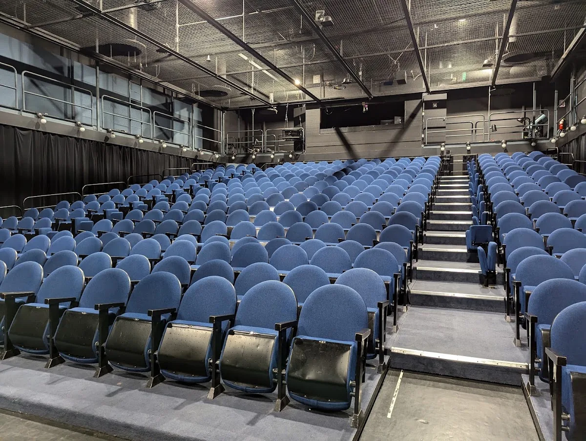 Salle Jean-Louis-Millette à Longueuil, QC