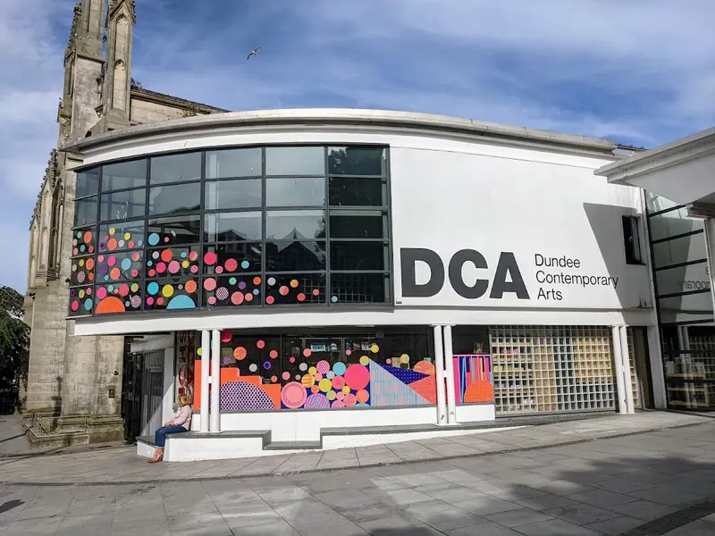 Bring a Baby Gallery Tour: France-Lise McGurn à Dundee Contemporary Arts
