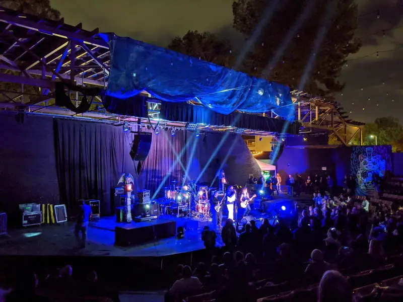 Dia De Los Muertos at Garden Amp
