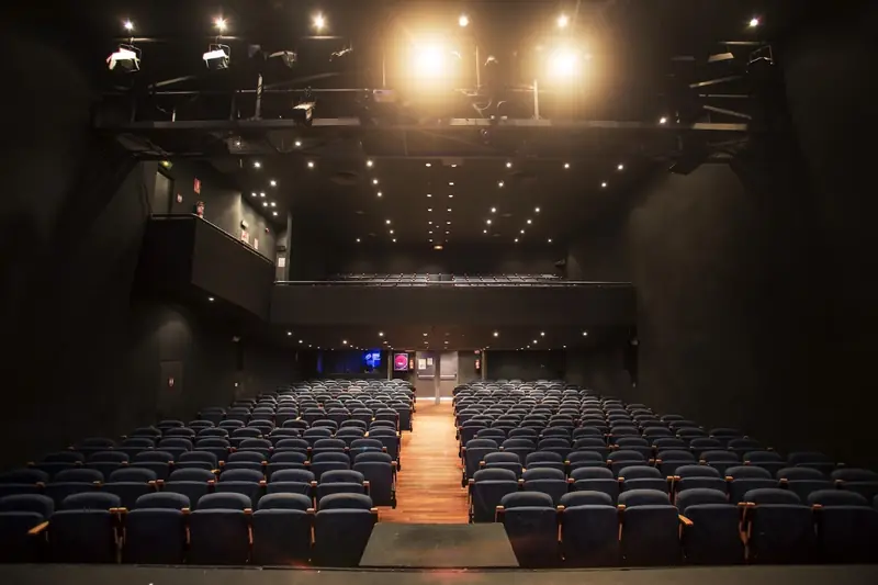 Inexplicable en Teatreneu