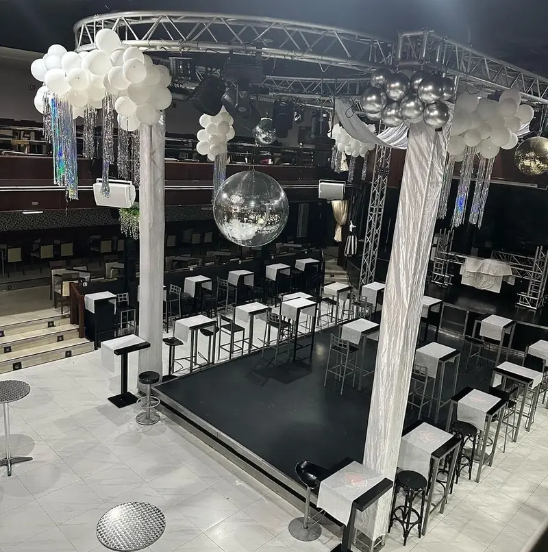 LUIS VARGAS at Garden Discoteca