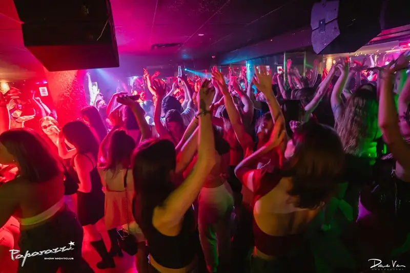 Student Saturdays at Paparazzi Nightclub