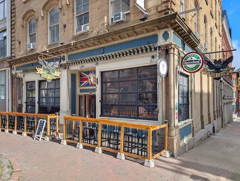 $7 Doubles at Split Crow Pub