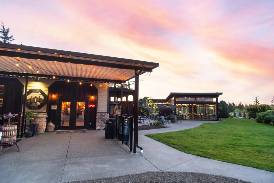 40 Knots Winery in Comox, BC