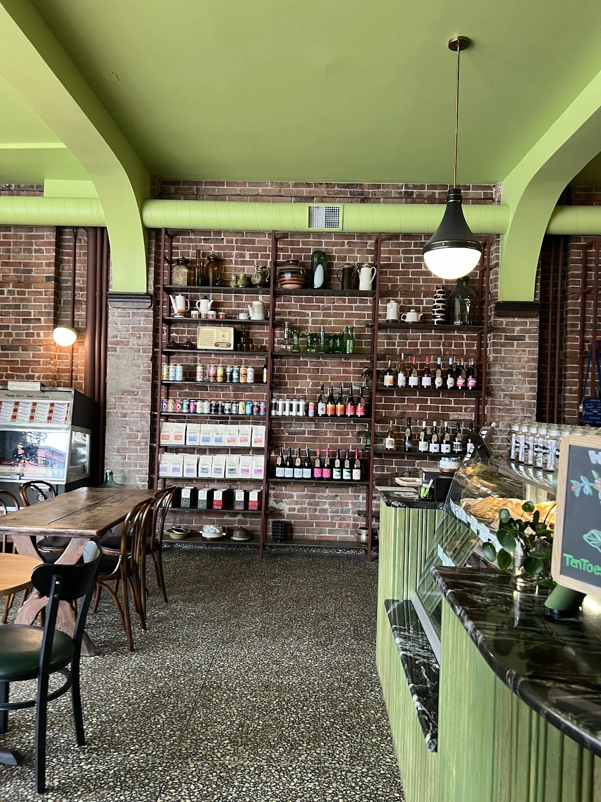 Ten Toes Coffee House in Ottawa, ON