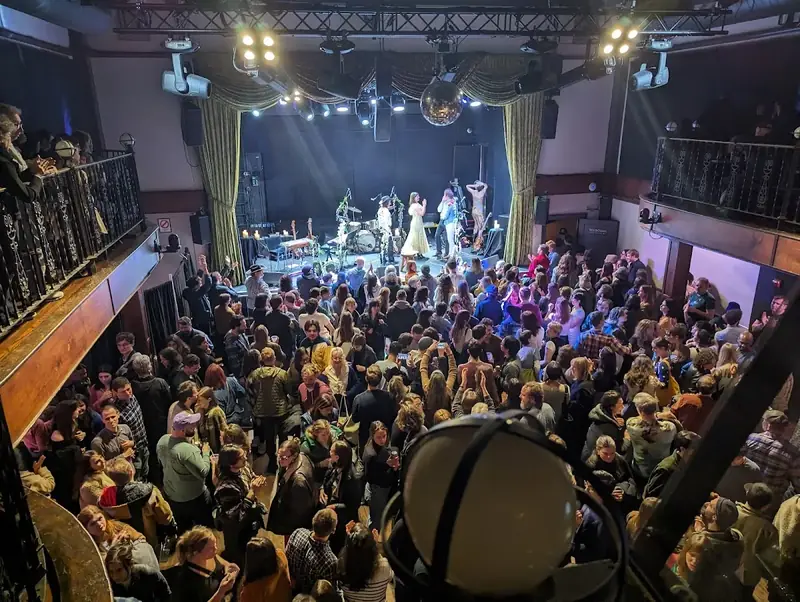 Izzy Escobar at Bowery Ballroom