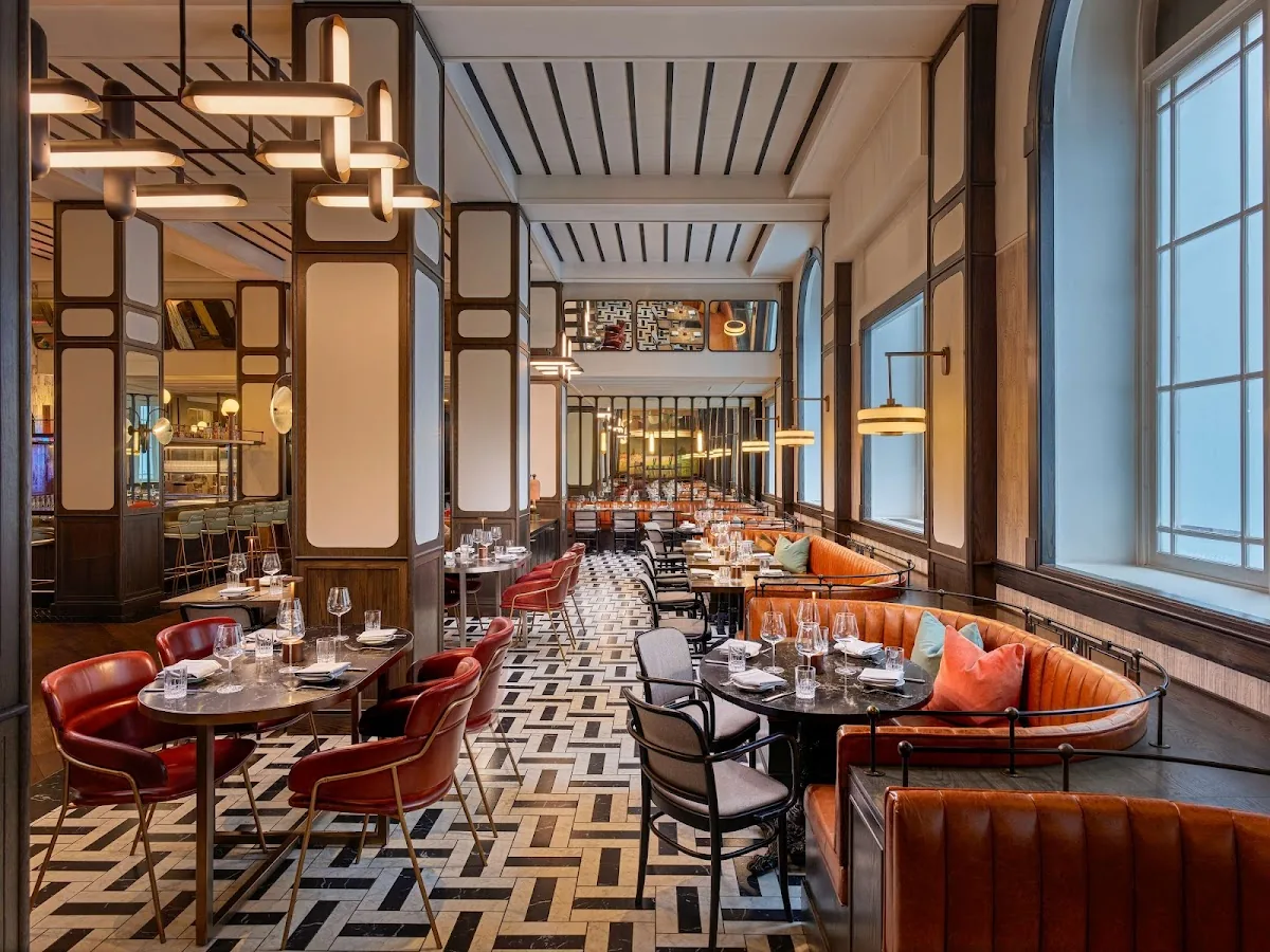Hawthorn Dining Room in Calgary, AB